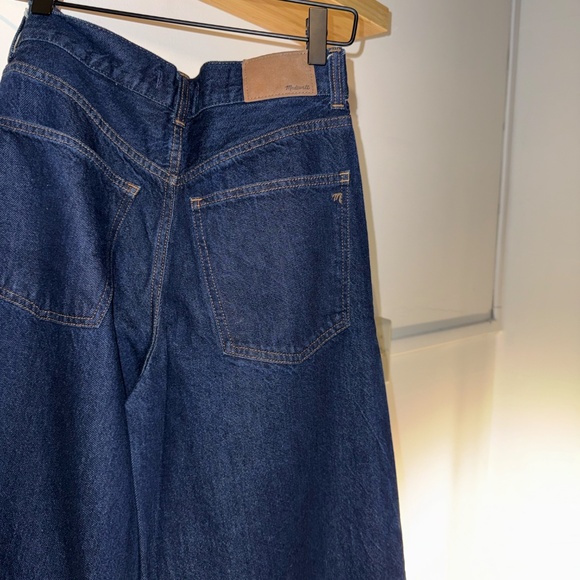 Madewell Dark Wash SuperWide Leg Jeans | High Rise | Classic Denim - Picture 4 of 4